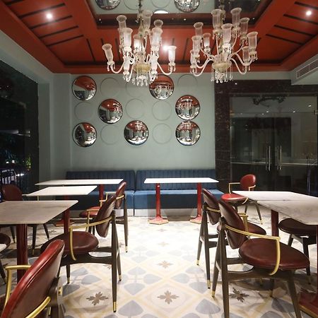 The Saga Hotel นิวเดลี ภายนอก รูปภาพ